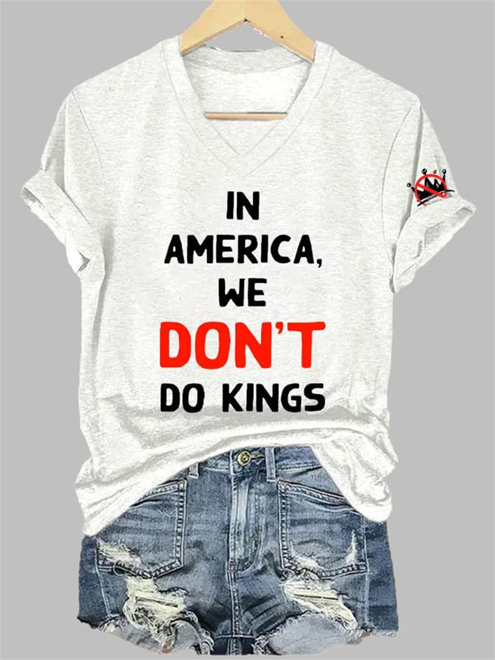 Women's FDT IN AMERICA WE DON'T DO KINGS Printed T-shirt Women's FDT IN AMERICA WE DON'T DO KINGS Printed T-shirt