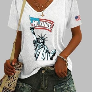 Women's NO KINGS Statue of Liberty Print V-Neck T-Shirt
