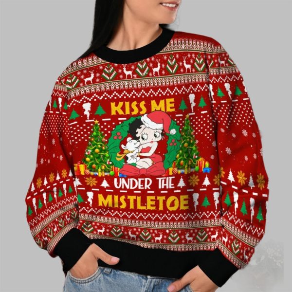 2025 Christmas Kiss Me Under The Mistletoe Christmast Ugly Sweatshirt 2