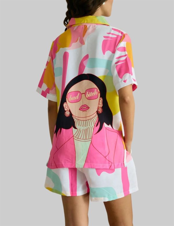 Fashionable Lady Wearing Glasses Pajama Set 2