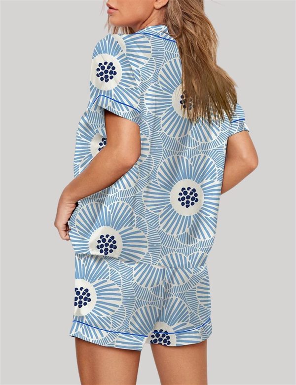 Overlapping Camellia Bright Blue Print Pajama Set 2