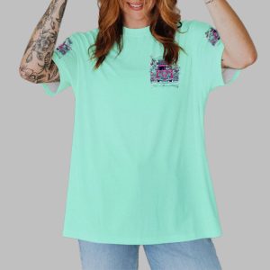 2025 Christmas Dont Stop Believing Shirt 1