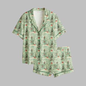 Christmas Holiday Green Snow Antique Pajama Set 1