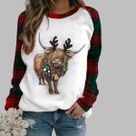 Women's Merry Christmas Cute Highland Cow Plaid Print Sweatshirt 2025 Christmas