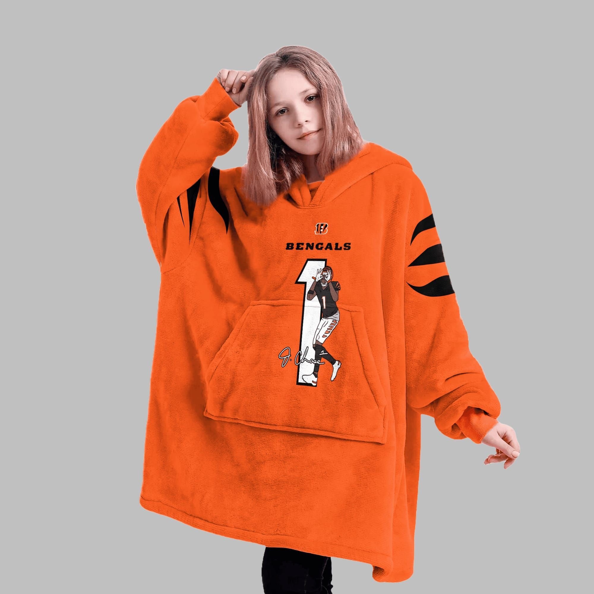 2025 Bengals Chase 1 Blanket Hoodie 5 2025 Bengals Chase 1 Blanket Hoodie 5
