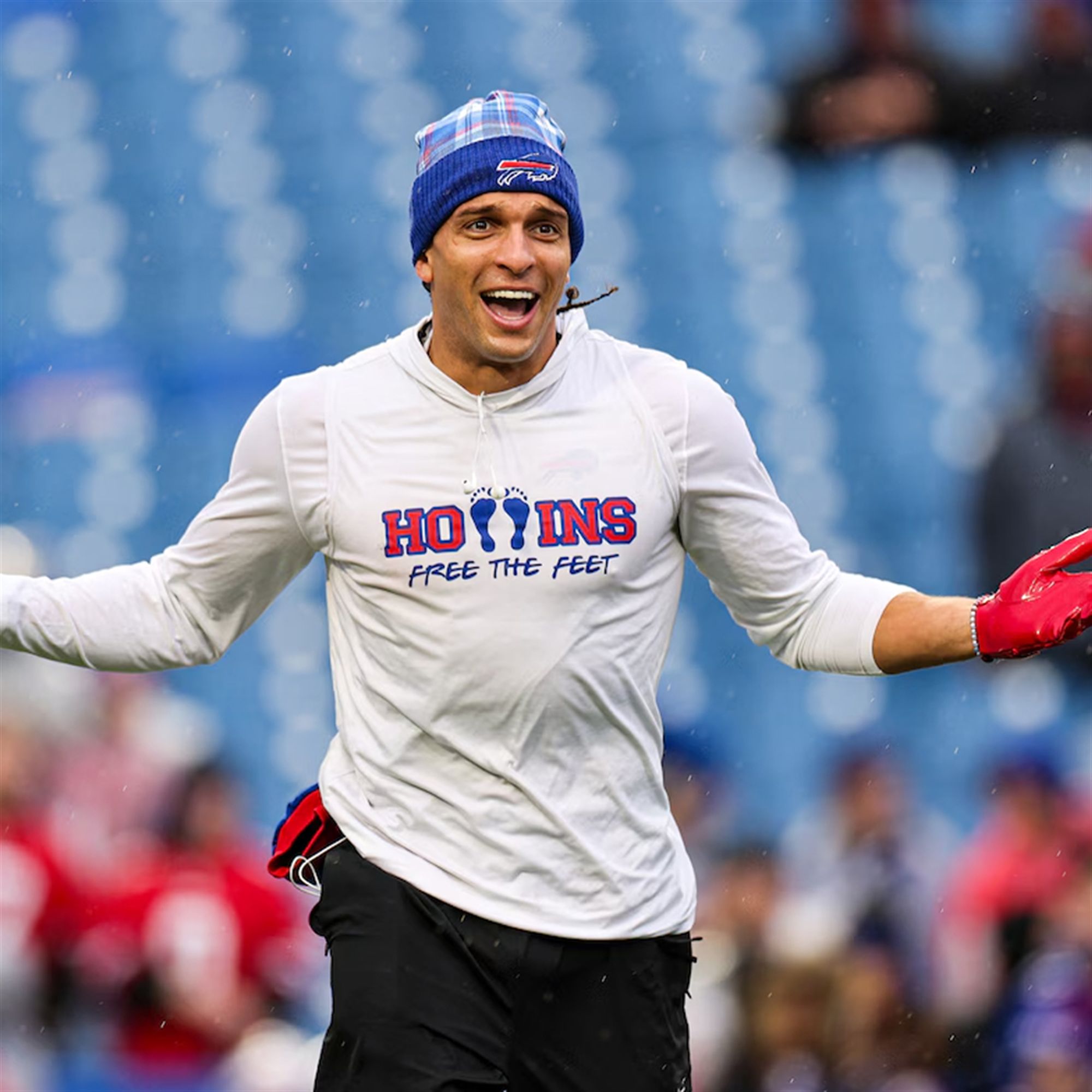 1 Mack Hollins Hollins Free The Feet Shirt 1