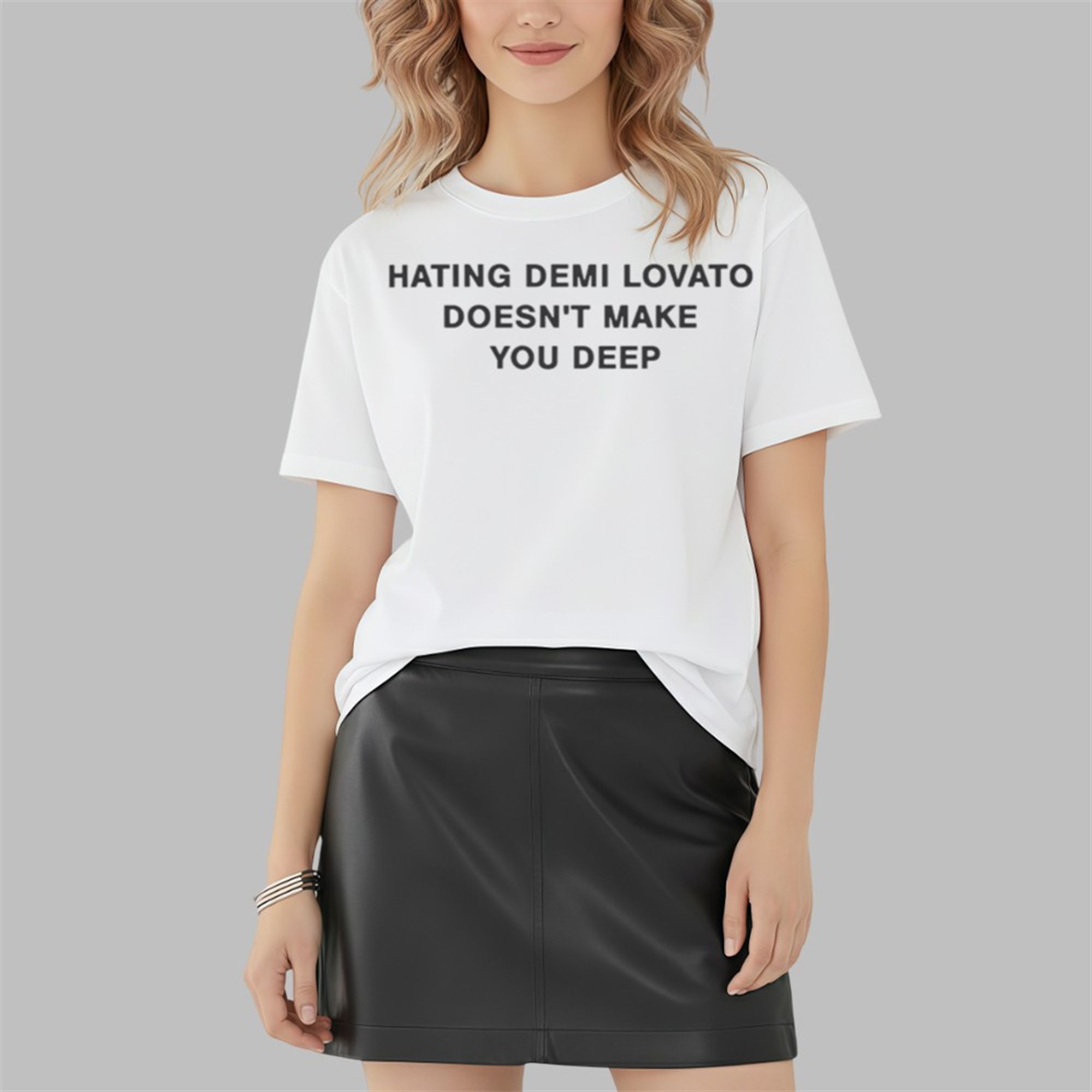 Addison Rae Hating Demi Lovato Doesn't Make You Deep Shirt Addison Rae Hating Demi Lovato Doesn't Make You Deep Shirt