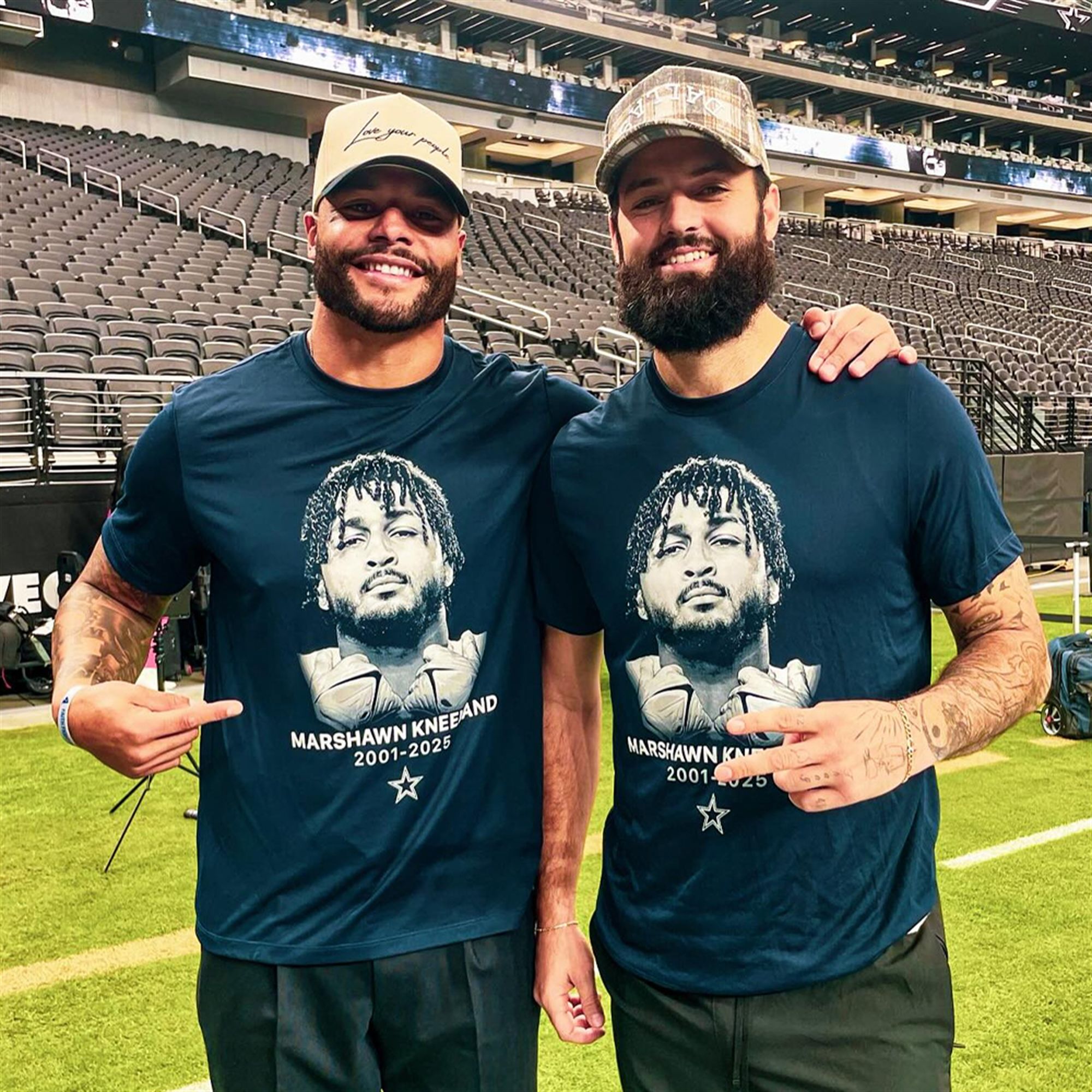 Cowboys Wearing Marshawn Kneeland Shirt 5 Cre Ins Cowboys Wearing Marshawn Kneeland Shirt 5 Cre Ins
