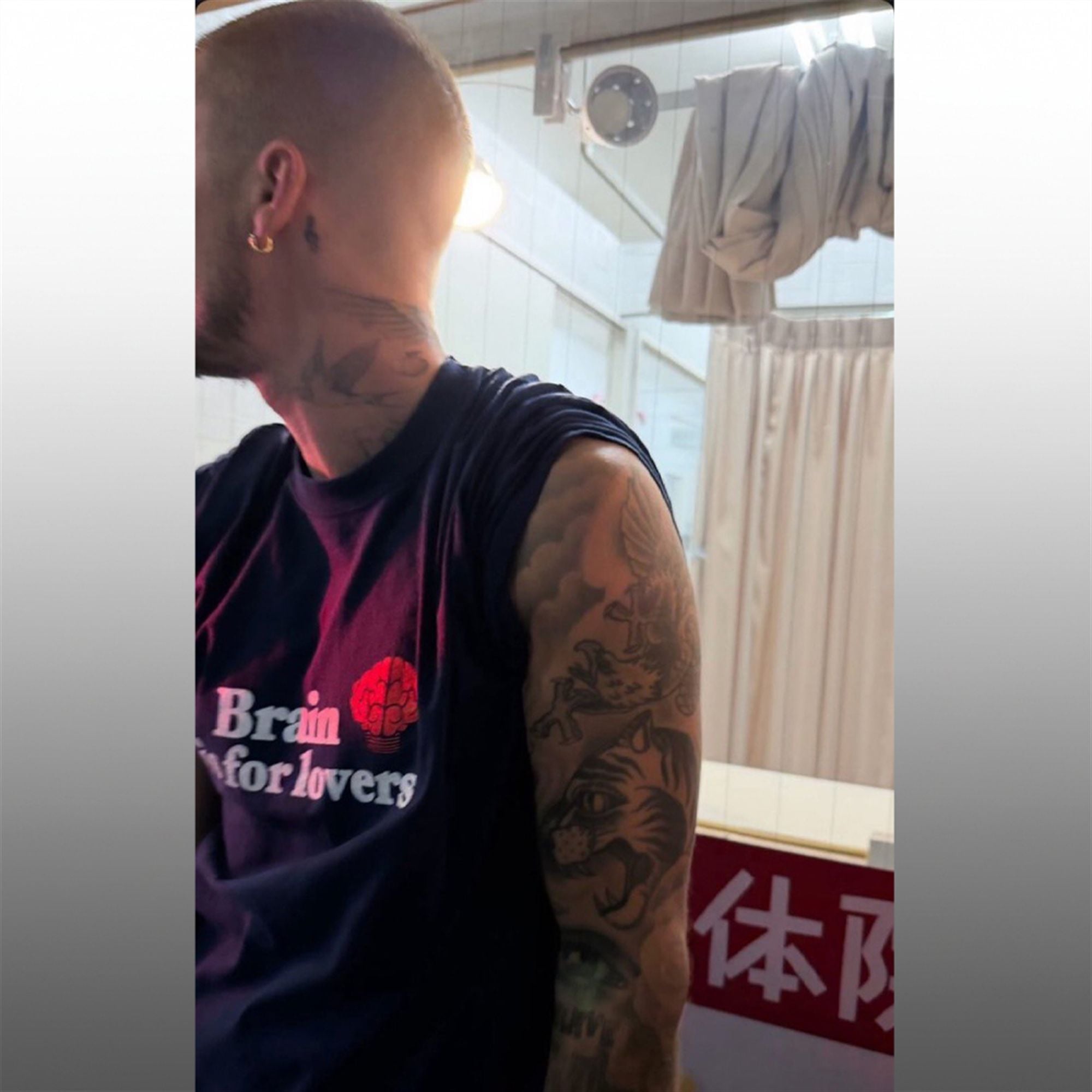 Justin Bieber Brain Is For Lovers Shirt 2 7