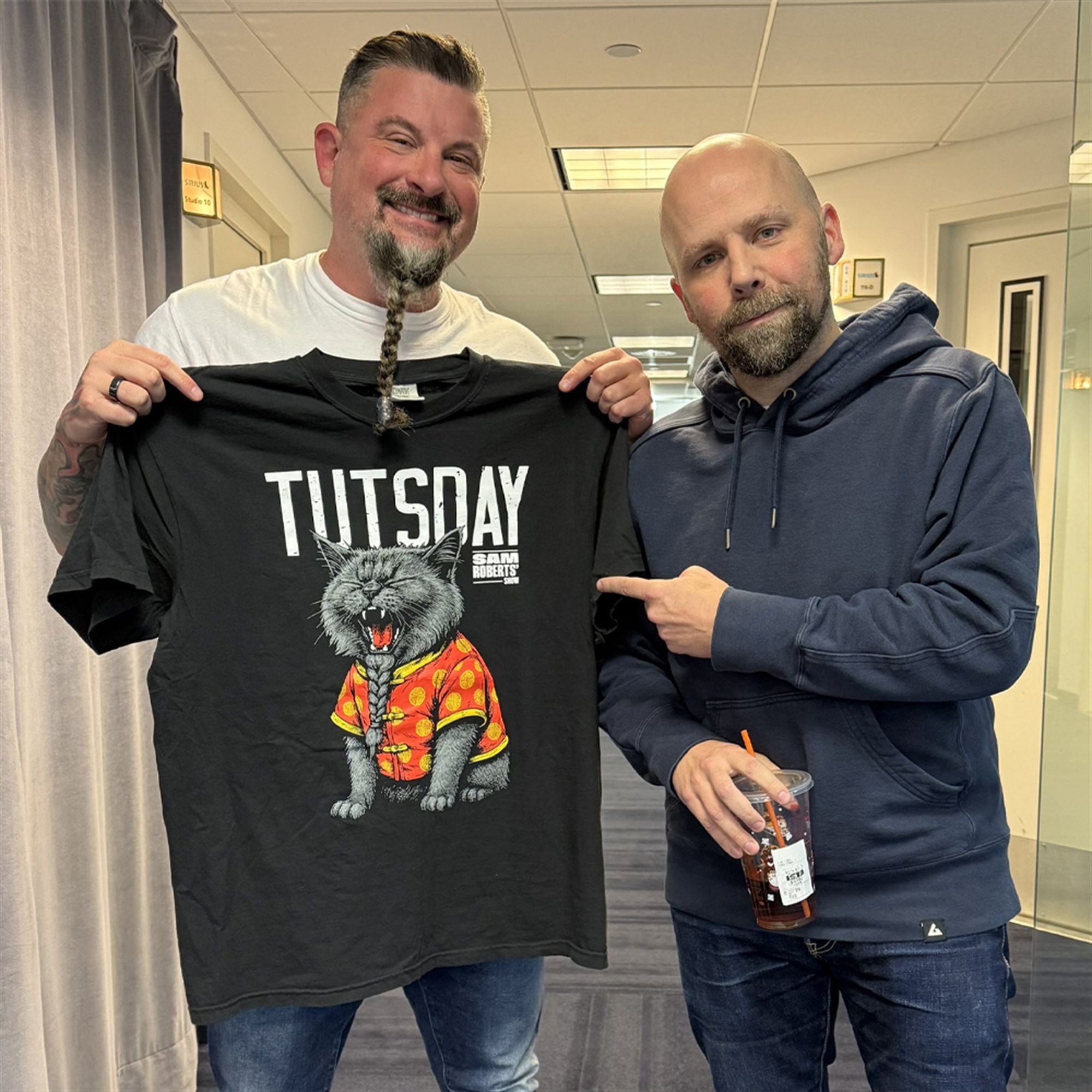 Sam Roberts TUTSDAY Cat Shirt 0 11 Sam Roberts TUTSDAY Cat Shirt 0 11