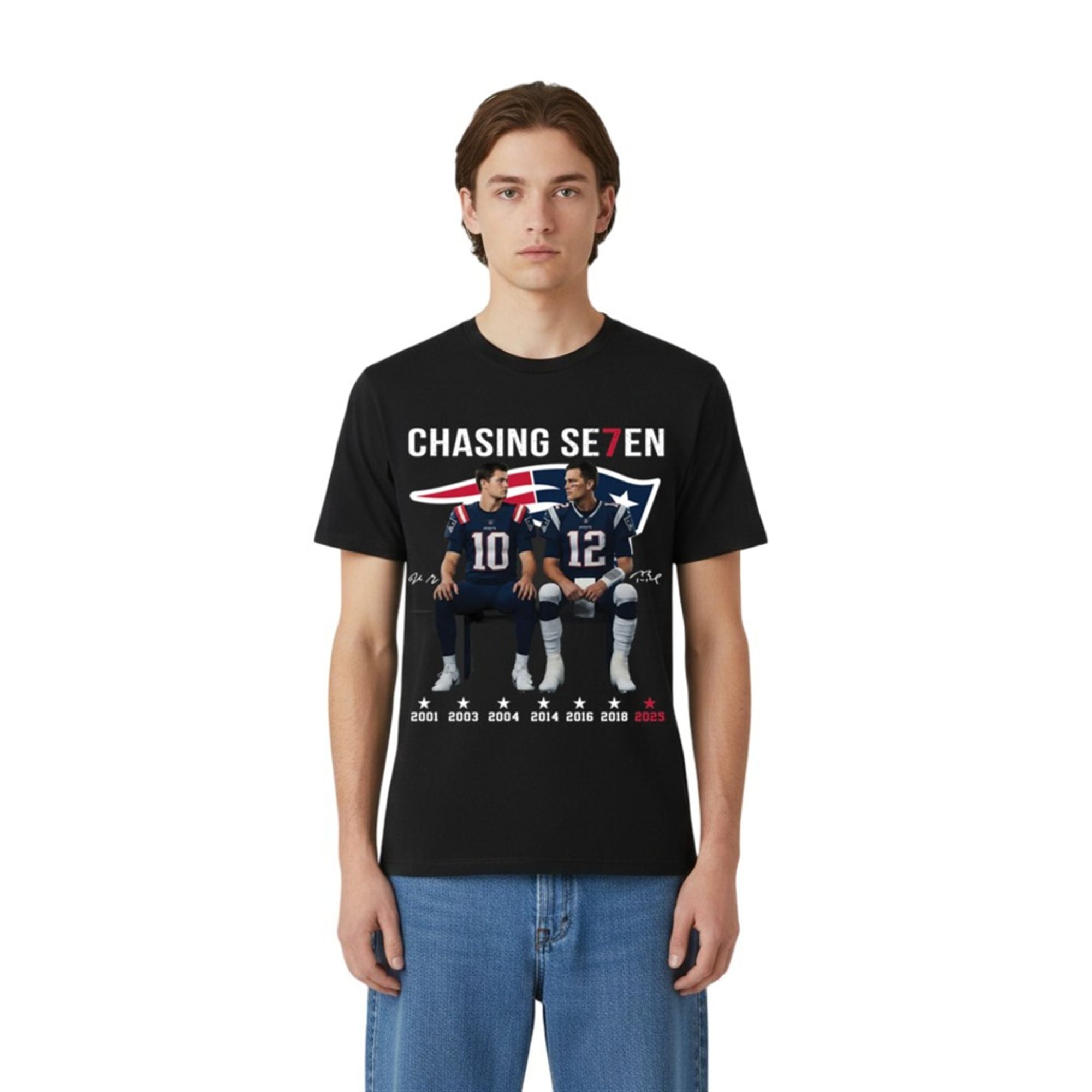 Drake Maye And Tom Brady Chasing Se7en Patriots Shirt 4 Drake Maye And Tom Brady Chasing Se7en Patriots Shirt 4 2