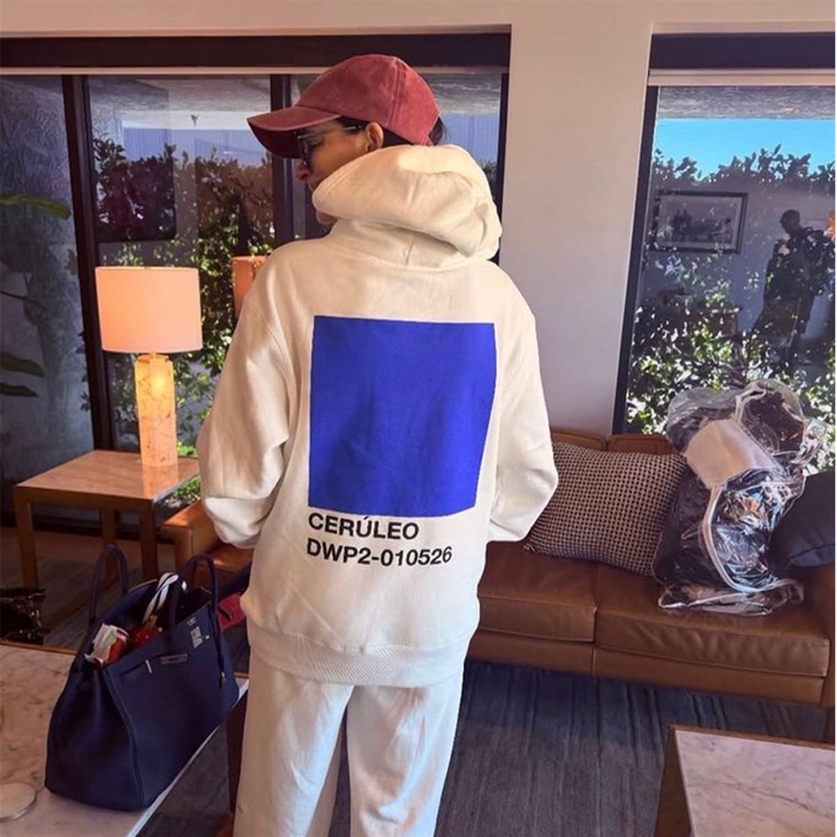 6 Anne Hathawa Ceruleo DWP2 010526 Hoodie 6 Anne Hathawa Ceruleo DWP2 010526 Hoodie