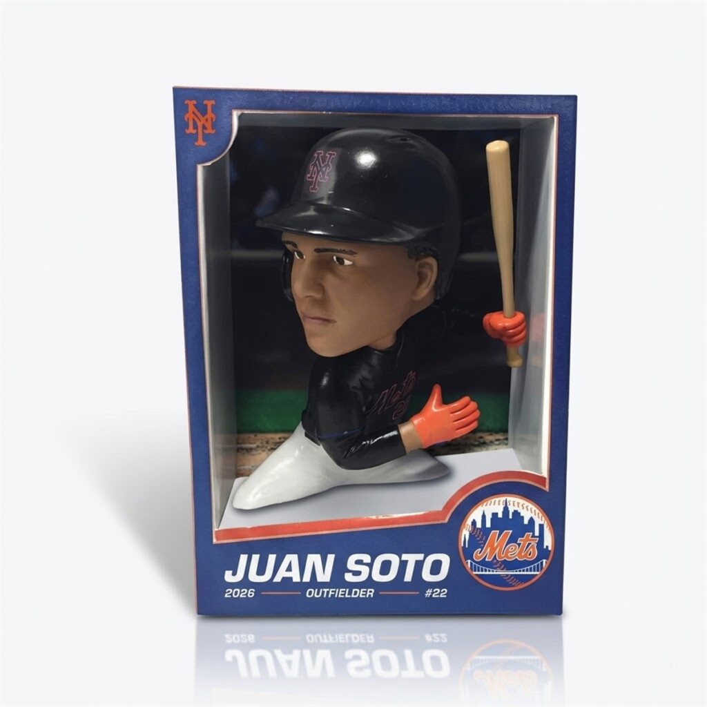 2026 New York Mets Juan Soto Baseball Card Bobblehead Giveaway 1